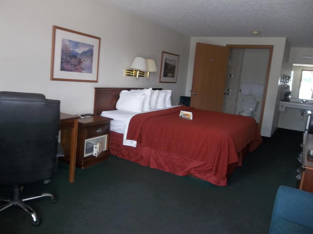 Quality Inn New River Gorge Fayetteville Εξωτερικό φωτογραφία